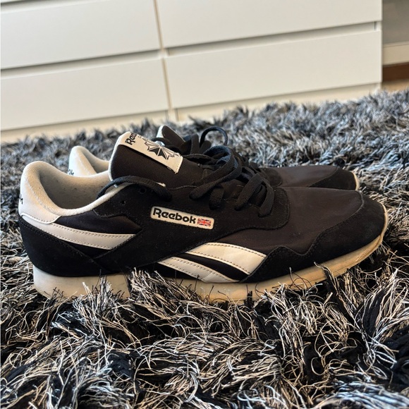 Reebok Other - Reebok Classic Black and White Sneakers